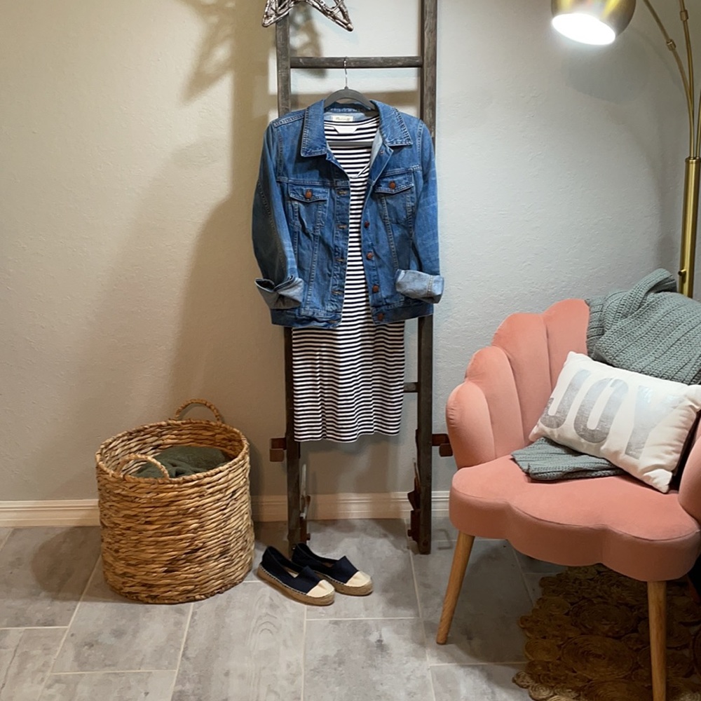 Everlane t-shirt dress